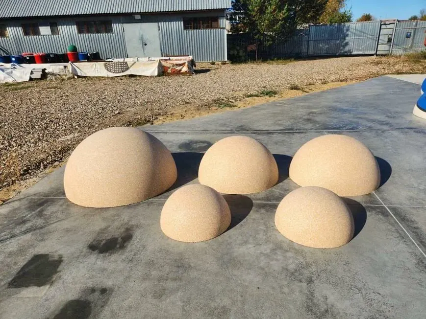 Полусферы из EPDM-крошки: Полусфера d 300
